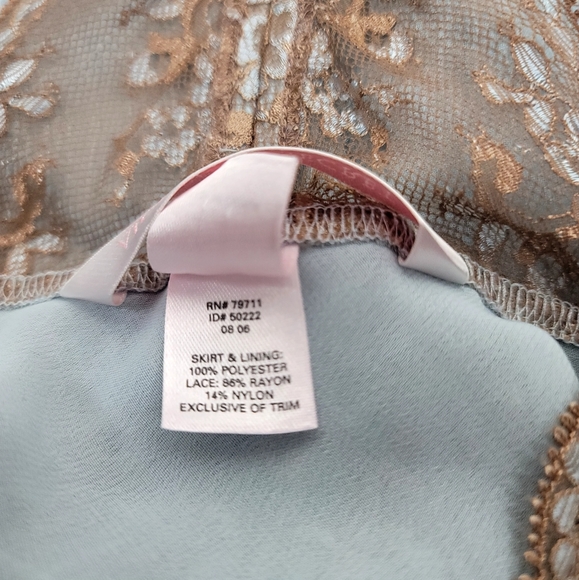 Victoria Secret Baby Blue Lace Babydoll Teddy size Large - Picture 9 of 9